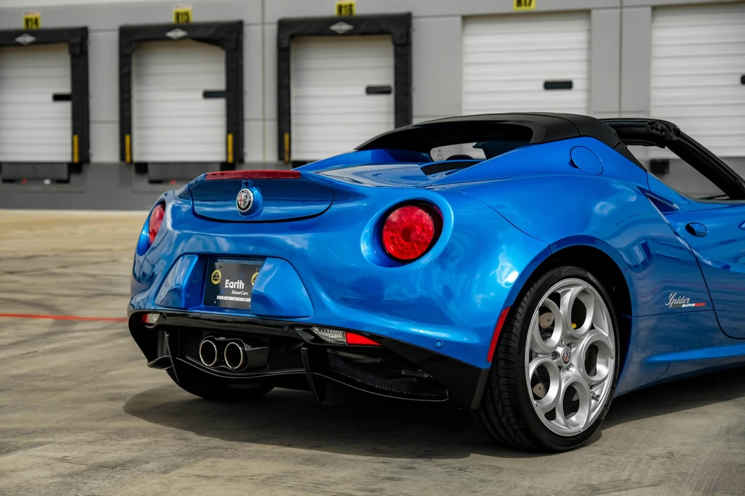 2020 Alfa Romeo 4C Spider - Image 25 of 31
