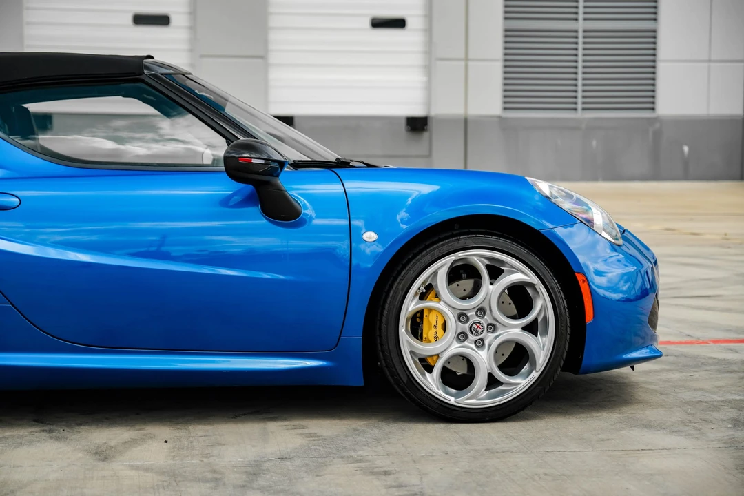 2020 Alfa Romeo 4C Spider - Image 31 of 31
