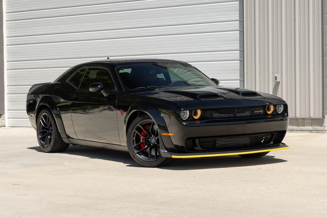 2023 Dodge Challenger SRT Hellcat 3rd Gen - Image 12 of 31