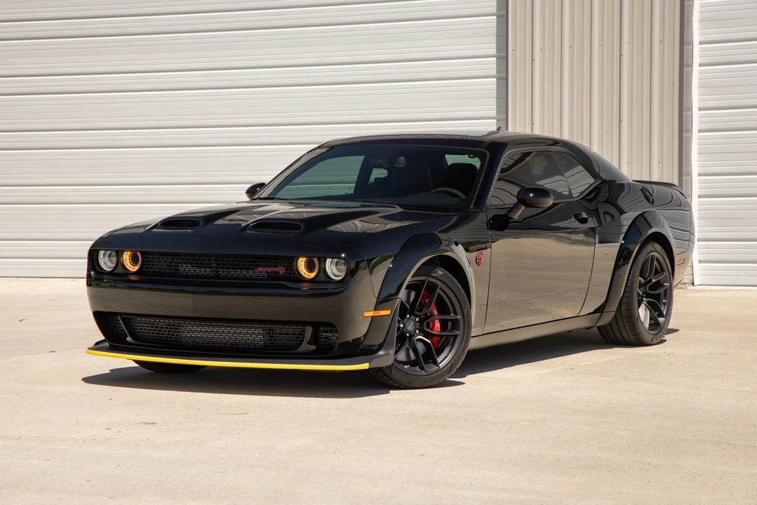 2023 Dodge Challenger SRT Hellcat 3rd Gen - Image 2 of 31