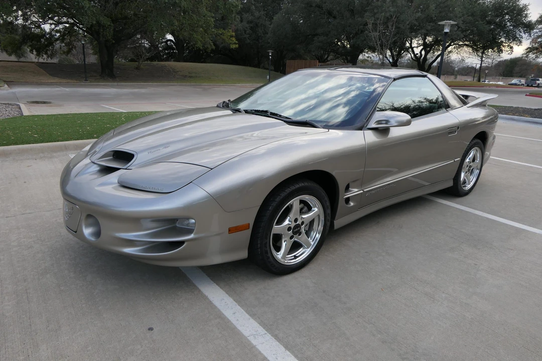 2000 Pontiac Firebird Trans Am 4th Gen - Image 2 of 31