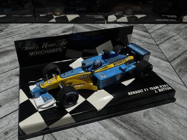 Parts & Memorabilia Scale Models - Image 4 of 4