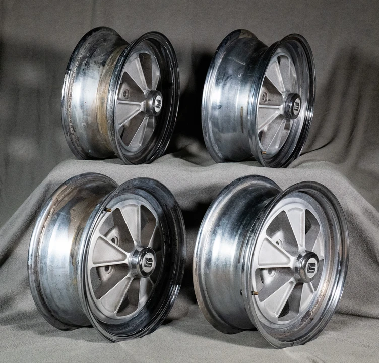 Parts & Memorabilia Other Wheels - Image 3 of 31