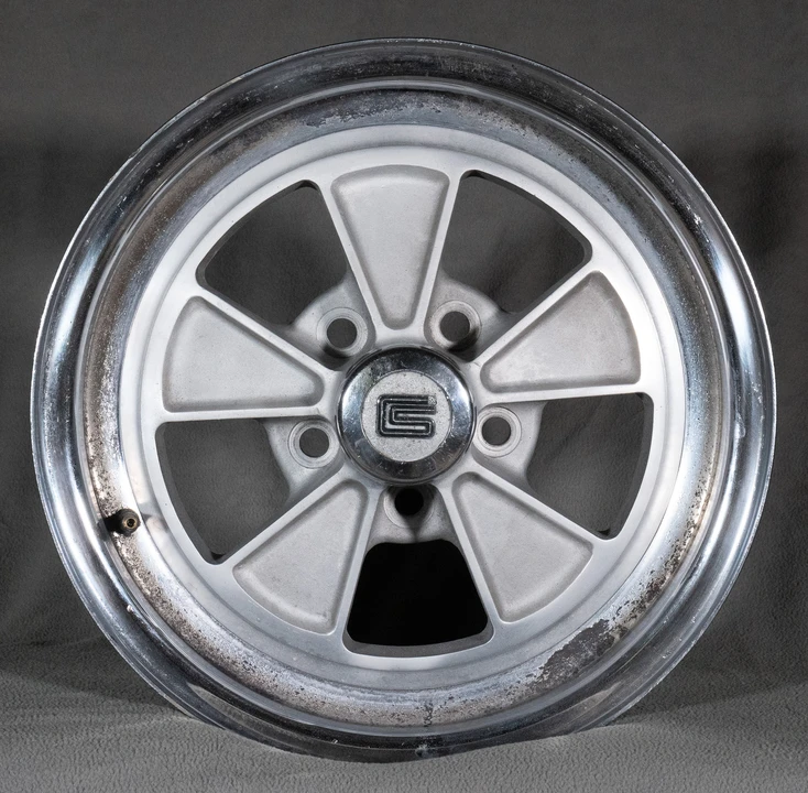 Parts & Memorabilia Other Wheels - Image 10 of 31