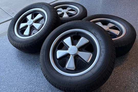 Porsche 15×6″ Fuchs Wheels