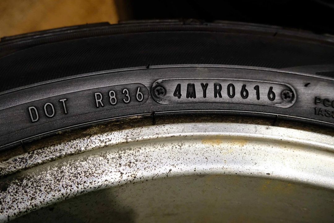 Parts & Memorabilia Other Wheels - Image 30 of 31