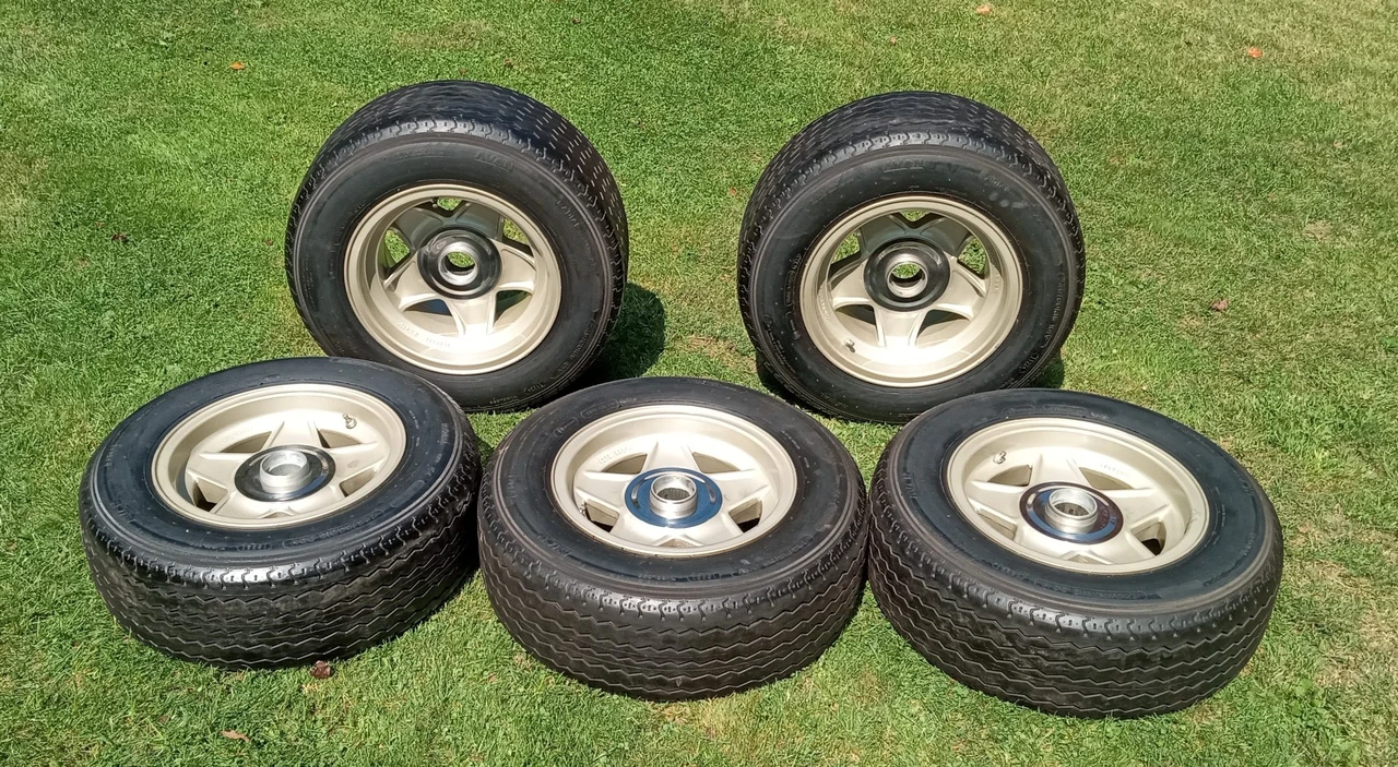 Parts & Memorabilia Cromodora Wheels - Image 5 of 31