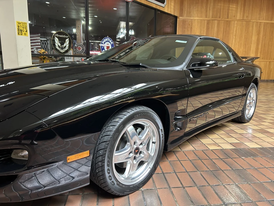 2002 Pontiac Firebird Trans Am 4th Gen - Image 8 of 31
