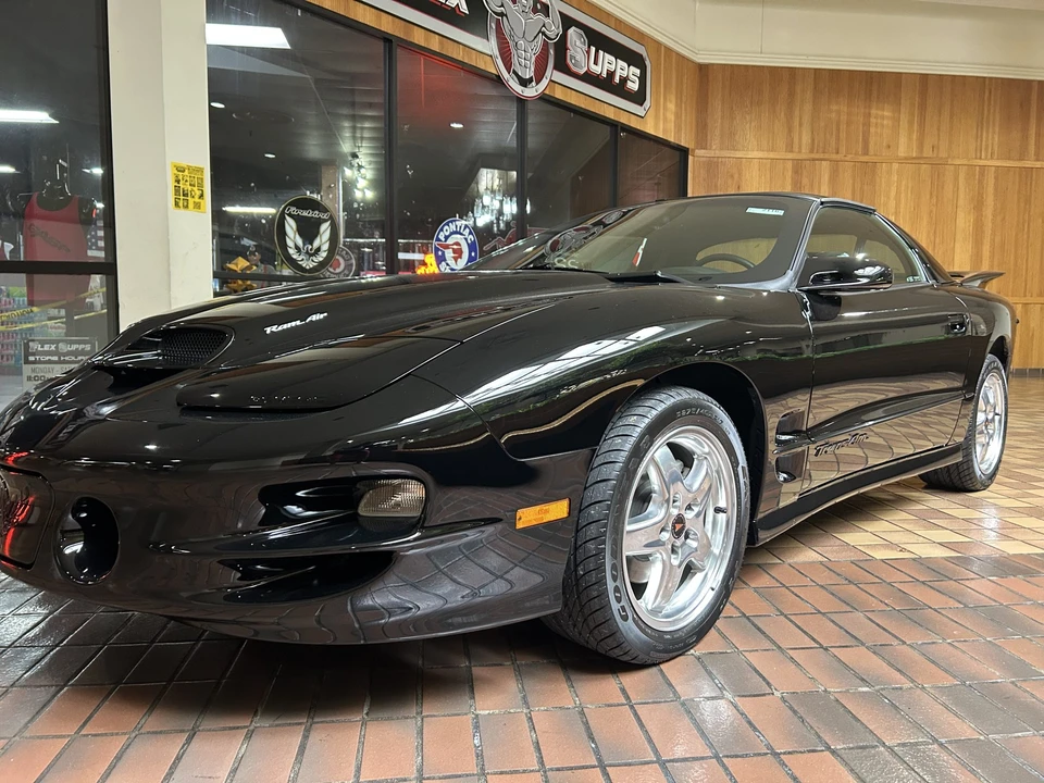 2002 Pontiac Firebird Trans Am 4th Gen - Image 9 of 31