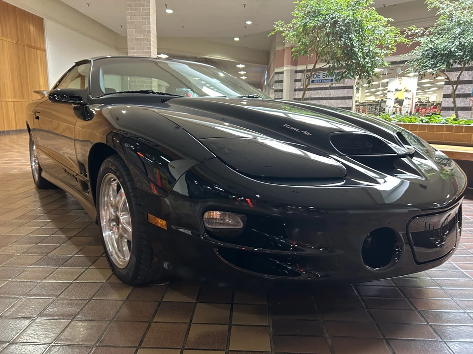 2002 Pontiac Firebird Trans Am 4th Gen - Image 17 of 31