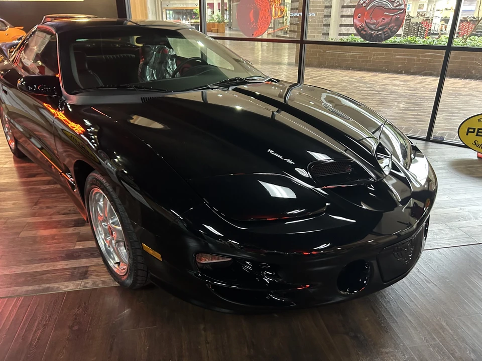 2002 Pontiac Firebird Trans Am 4th Gen - Image 18 of 31