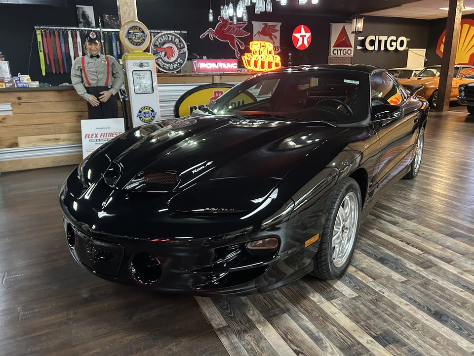 2002 Pontiac Firebird Trans Am 4th Gen - Image 4 of 31