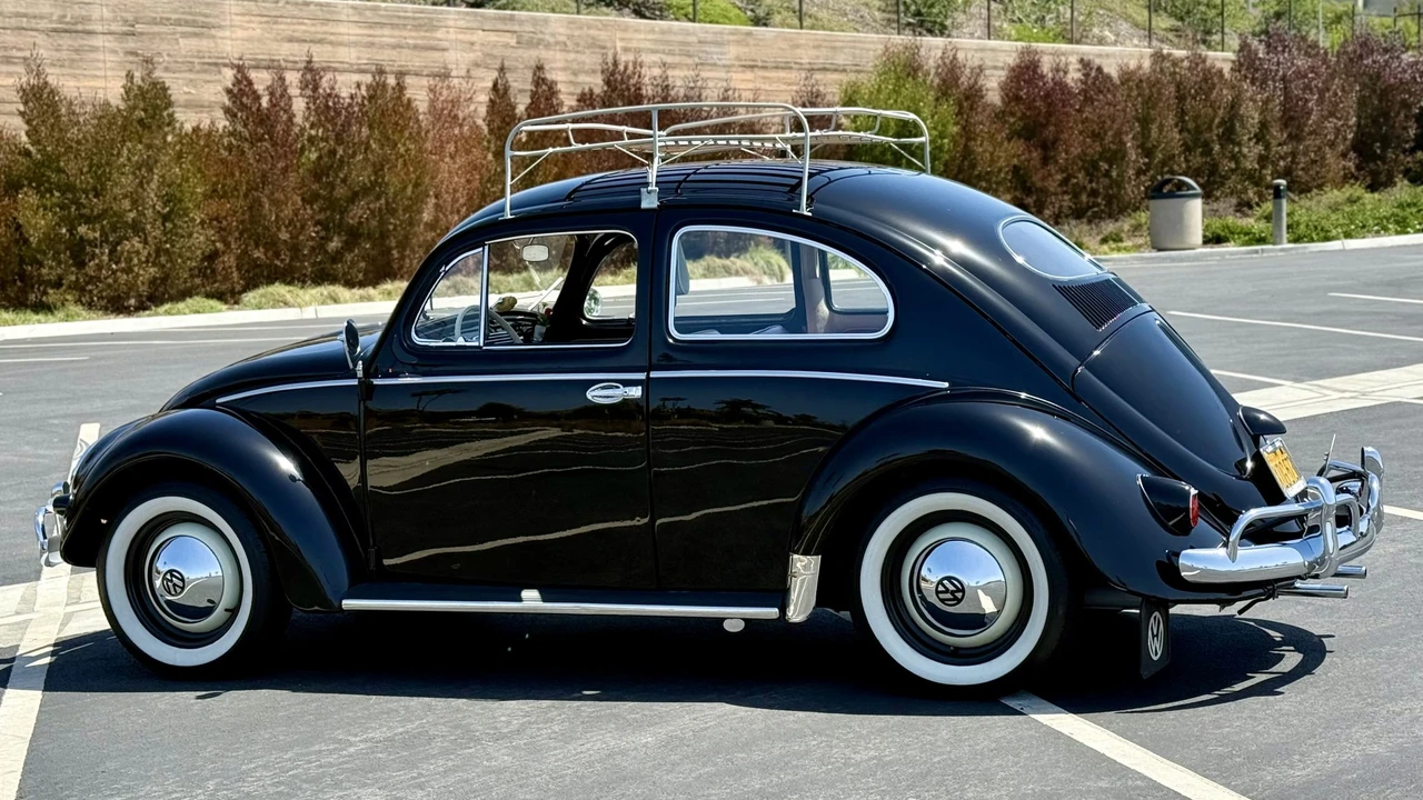 1956 Volkswagen Beetle (Oval Window) - Image 30 of 31