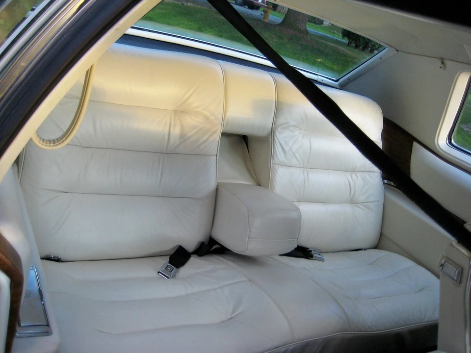 1975 Cadillac DeVille 4th Gen - Image 28 of 31