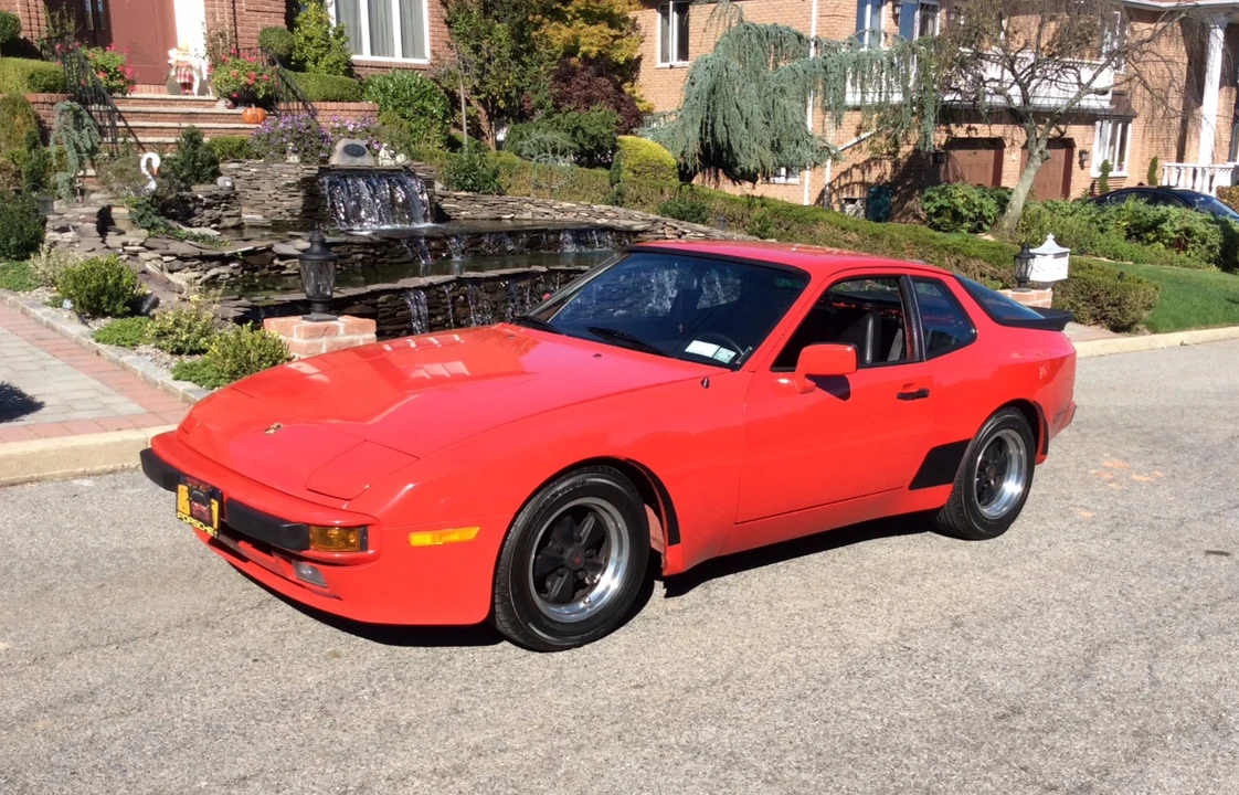 1985 Porsche 944 - Image 3 of 31