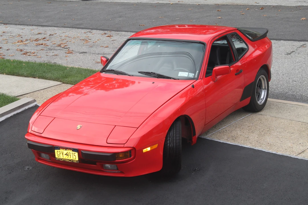 1985 Porsche 944 - Image 4 of 31