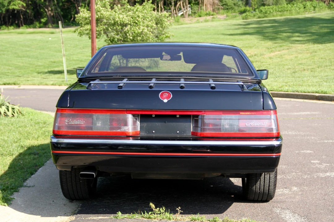 1988 Cadillac Allante - Image 5 of 31