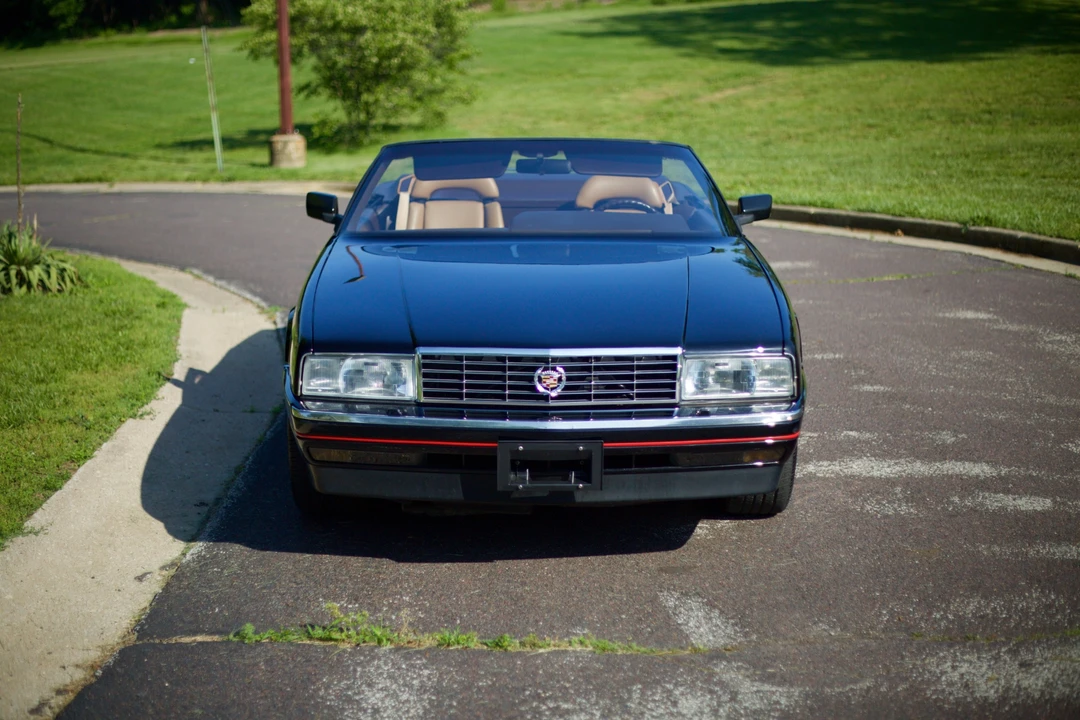 1988 Cadillac Allante - Image 14 of 31