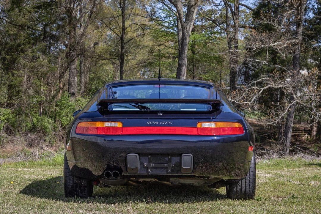 1993 Porsche 928 GTS - Image 8 of 31