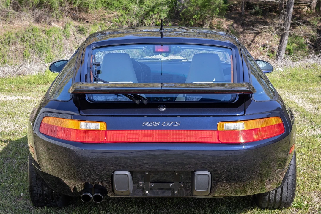 1993 Porsche 928 GTS - Image 9 of 31