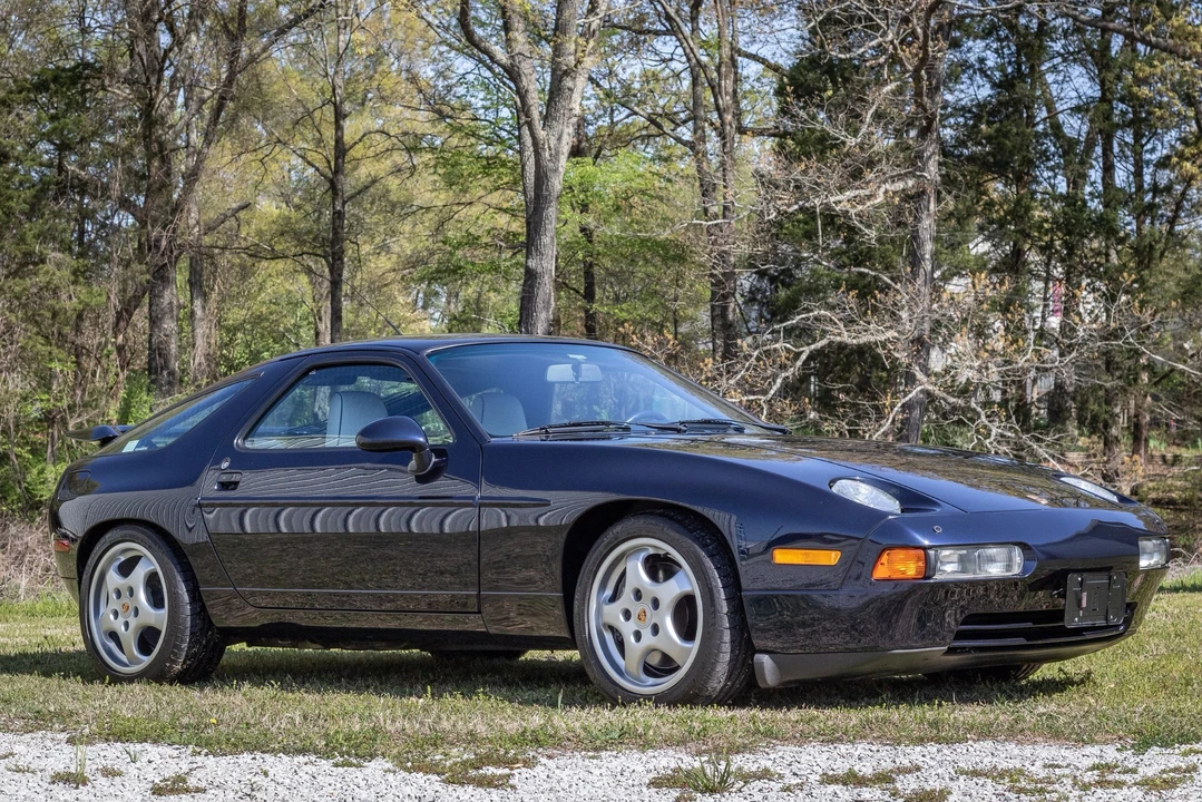 1993 Porsche 928 GTS - Image 2 of 31