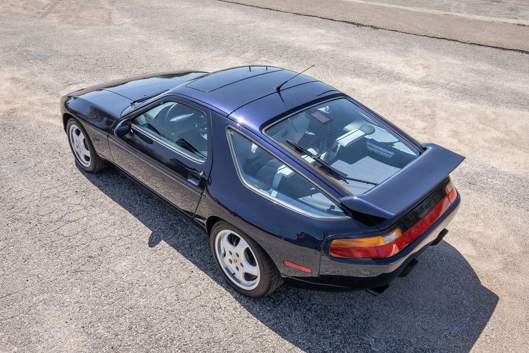 1993 Porsche 928 GTS - Image 13 of 31