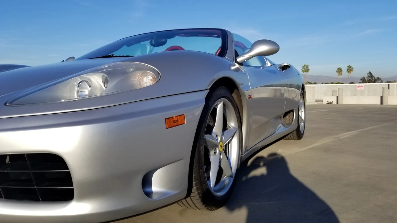 2001 Ferrari 360 Spider - Image 14 of 31