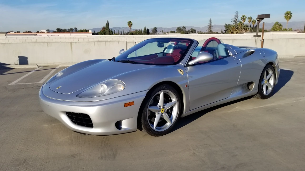 2001 Ferrari 360 Spider - Image 2 of 31