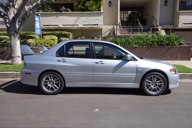2006 Mitsubishi Lancer Evolution IX 8th Gen - Image 25 of 31