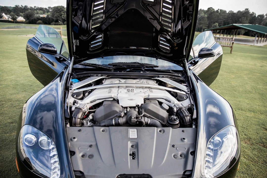 2011 Aston Martin V12 Vantage (2010-2018) - Image 20 of 31