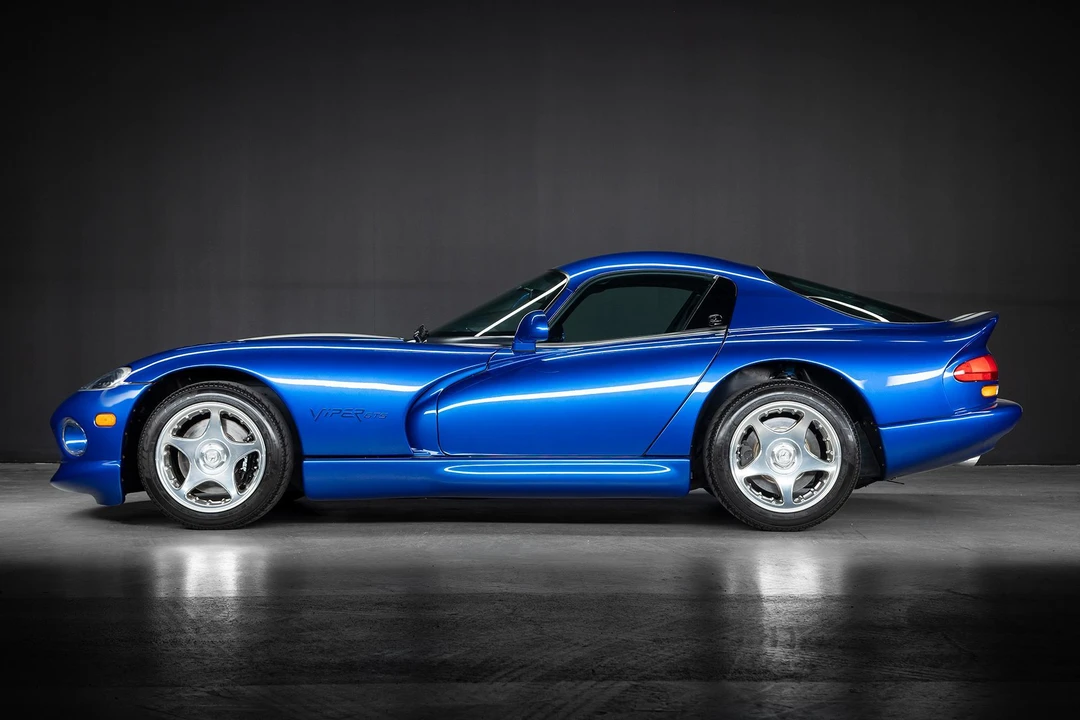 1997 Dodge Viper GTS 2nd Gen - Image 5 of 31