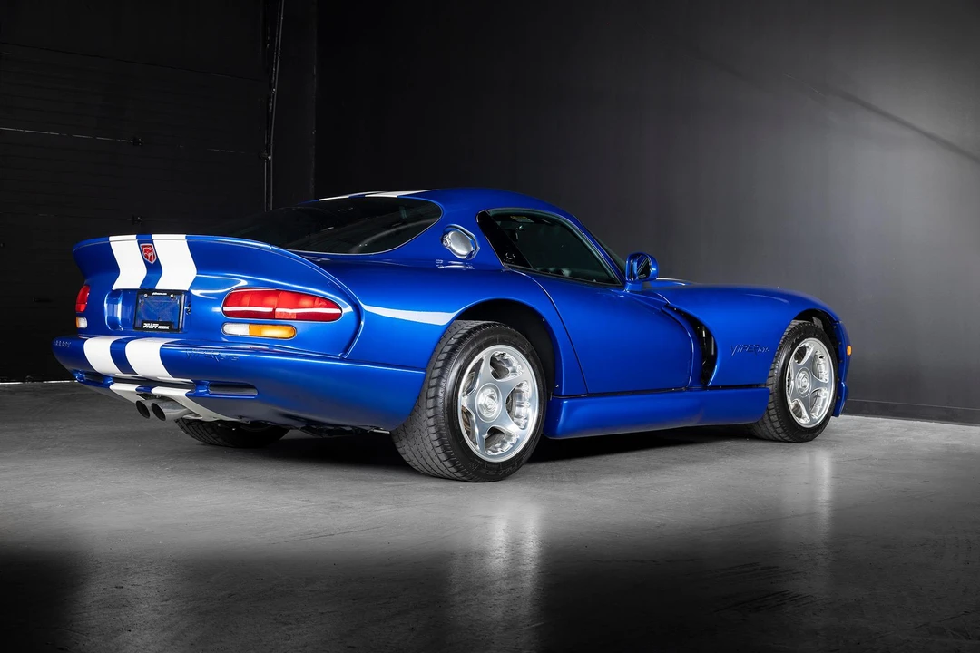 1997 Dodge Viper GTS 2nd Gen - Image 10 of 31