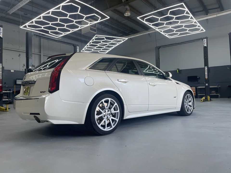 2014 Cadillac CTS-V 2nd Gen - Image 16 of 31