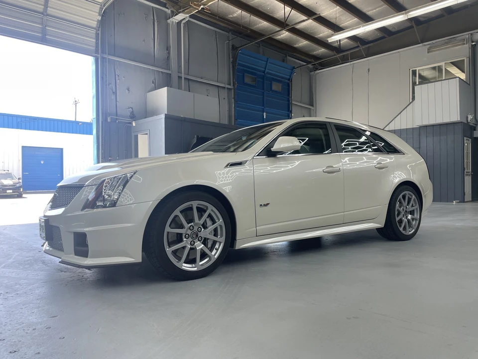 2014 Cadillac CTS-V 2nd Gen - Image 4 of 31