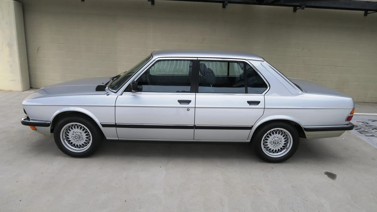 1982 BMW E28 5 Series - Image 15 of 31