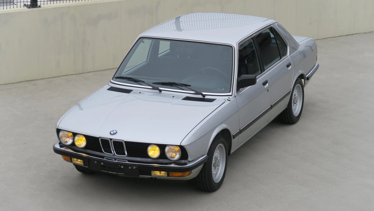1982 BMW E28 5 Series - Image 5 of 31