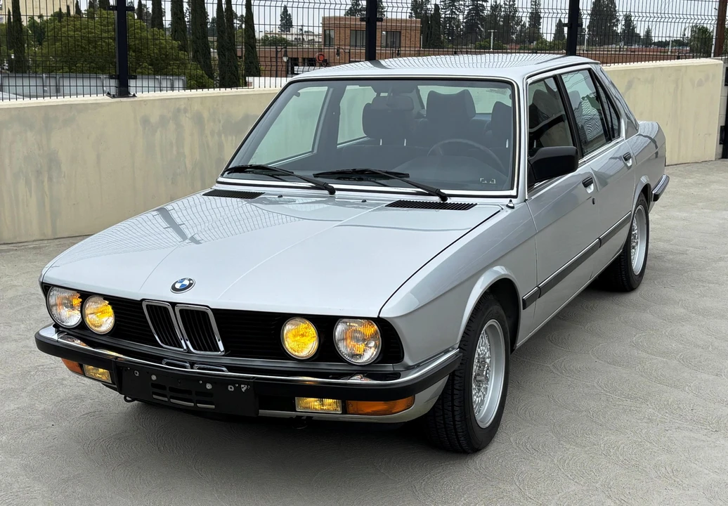 1982 BMW E28 5 Series - Image 3 of 31