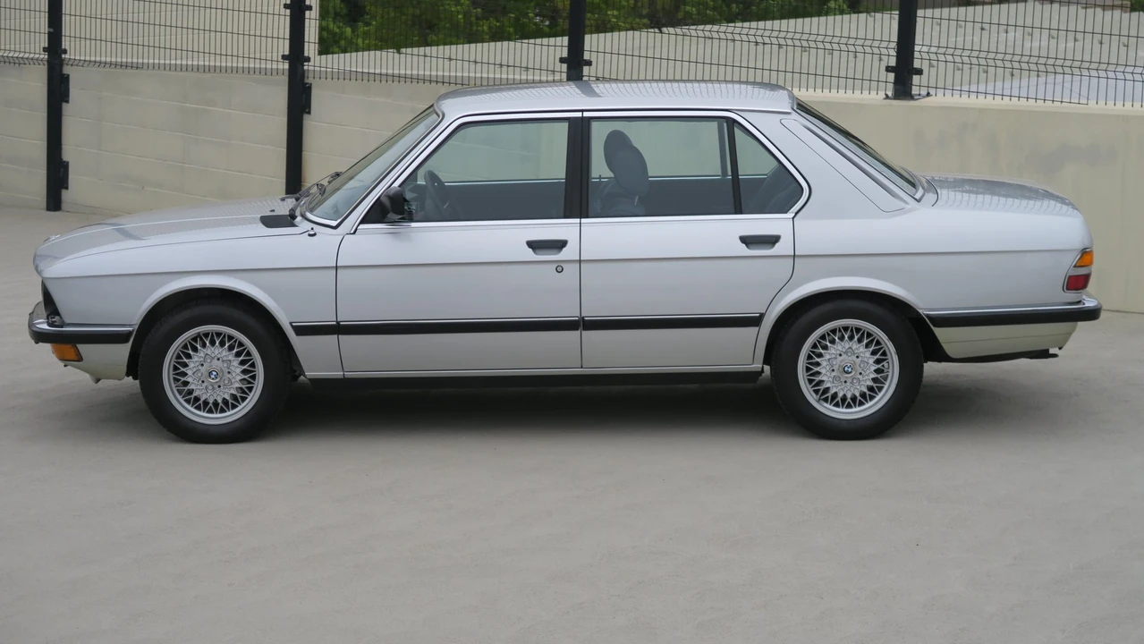 1982 BMW E28 5 Series - Image 16 of 31