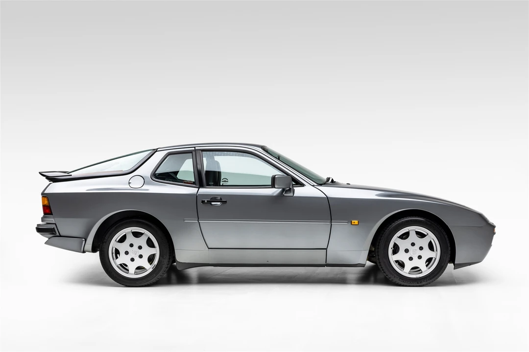 1990 Porsche 944 S2 - Image 15 of 31