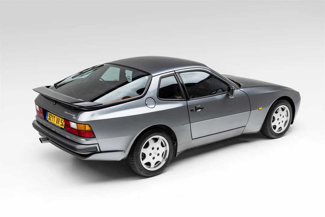 1990 Porsche 944 S2 - Image 14 of 31