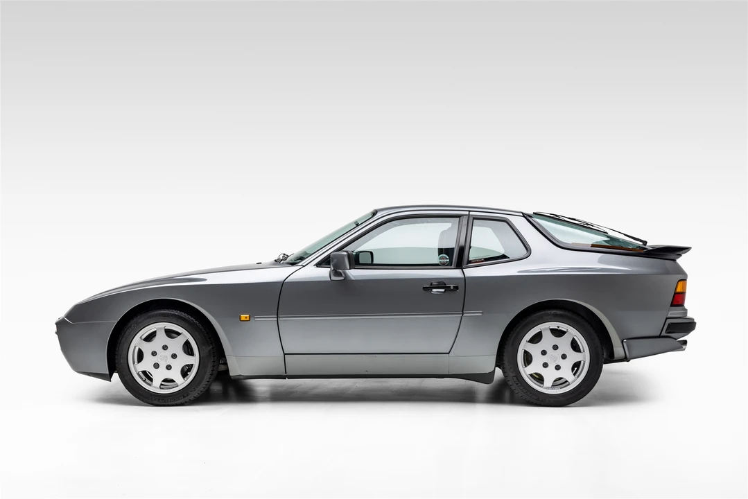 1990 Porsche 944 S2 - Image 6 of 31
