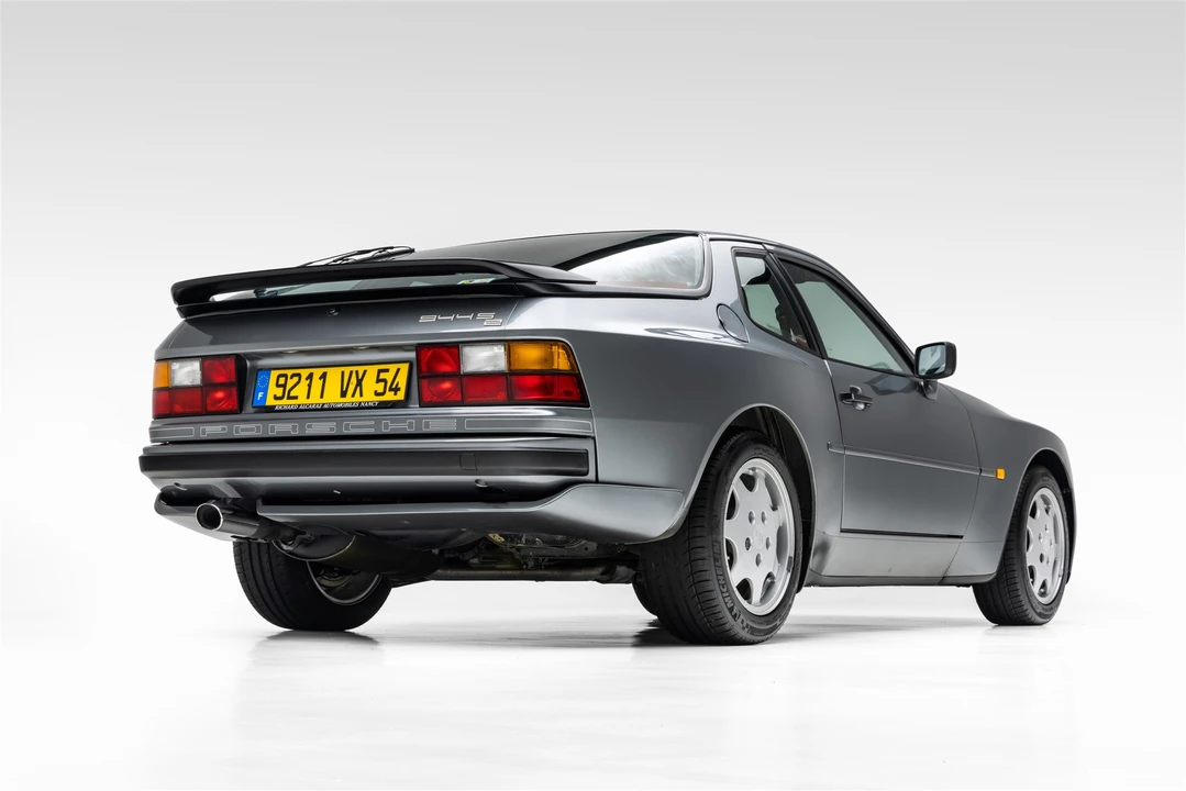 1990 Porsche 944 S2 - Image 11 of 31