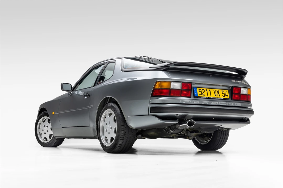 1990 Porsche 944 S2 - Image 8 of 31
