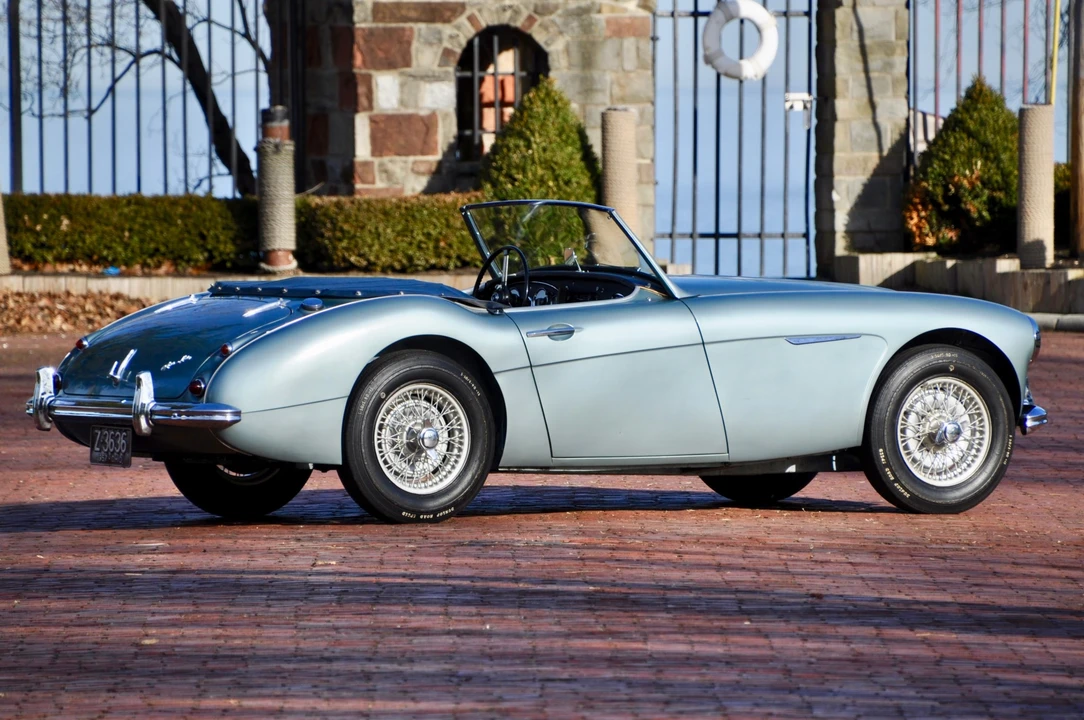 1957 Austin-Healey 100-6 - Image 11 of 31