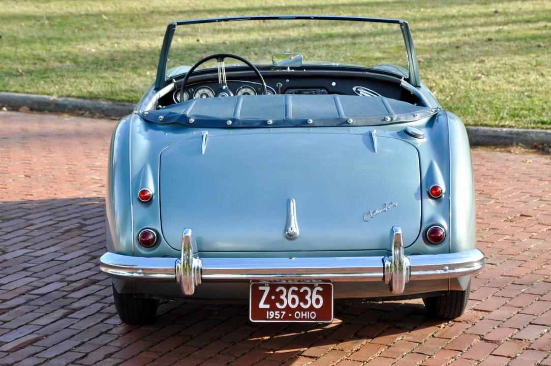 1957 Austin-Healey 100-6 - Image 9 of 31