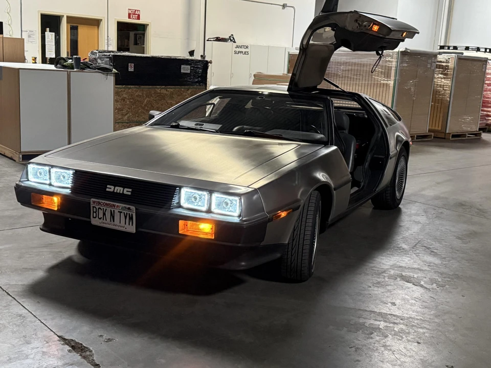 1981 DeLorean DMC-12 - Image 21 of 31