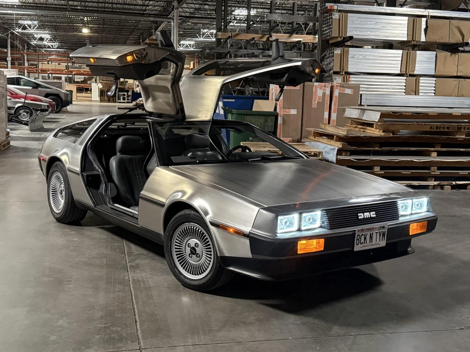 1981 DeLorean DMC-12 - Image 11 of 31