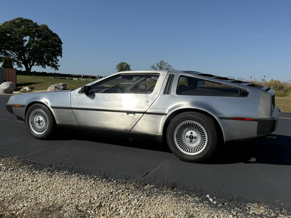 1981 DeLorean DMC-12 - Image 26 of 31