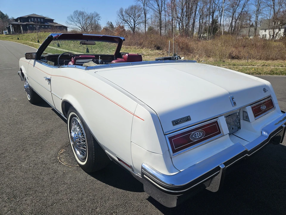 1982 Buick Riviera 4th-7th Gen - Image 20 of 31