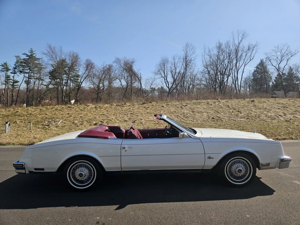 1982 Buick Riviera 4th-7th Gen - Image 31 of 31